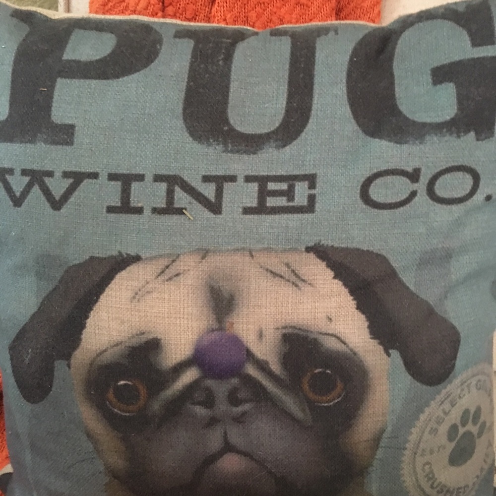 Selling to awesome unique pillows